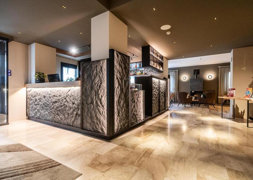 Friuli Venezia Giulia Arta Terme Lobby