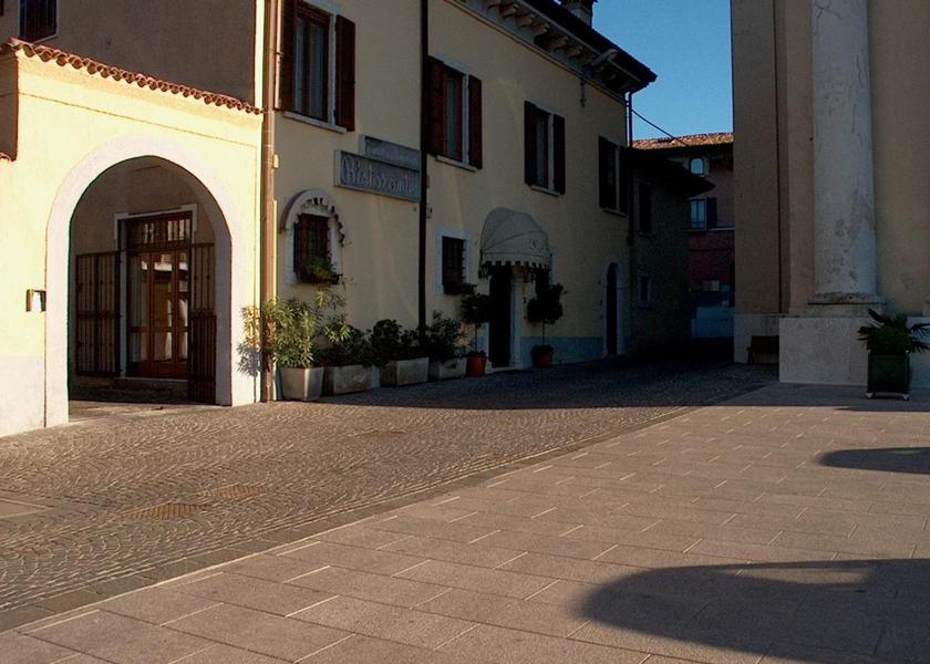 Lombardy Puegnago del Garda Exterior view