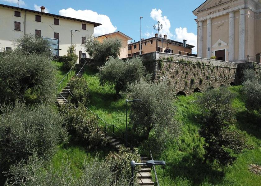 Lombardy Puegnago del Garda Surrounding environment