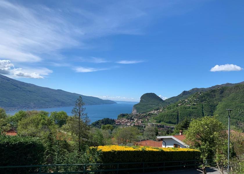 Lombardy Tremosine Surrounding environment