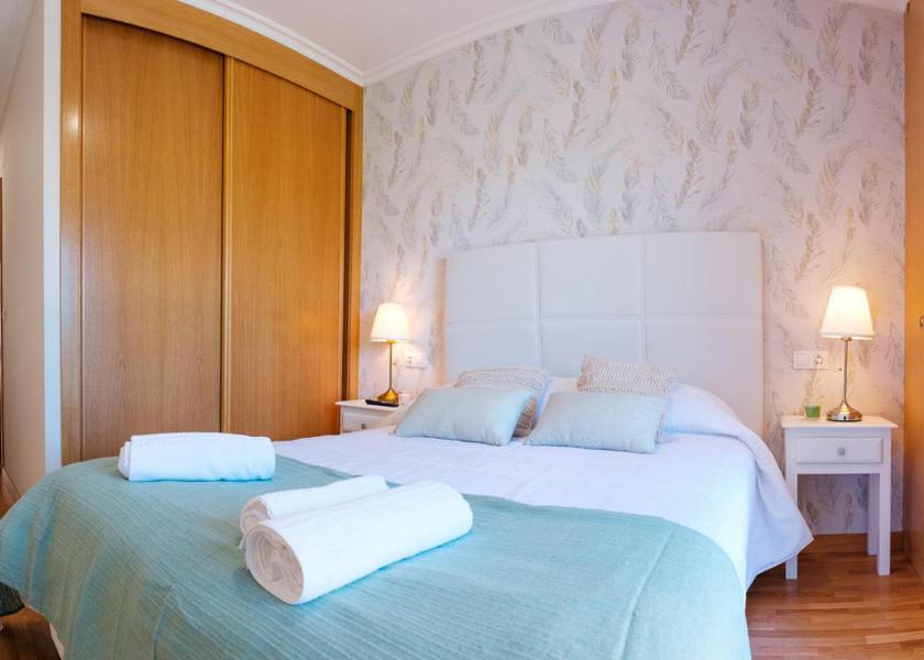 Galicia O Pino Double Room with Private Bathroom