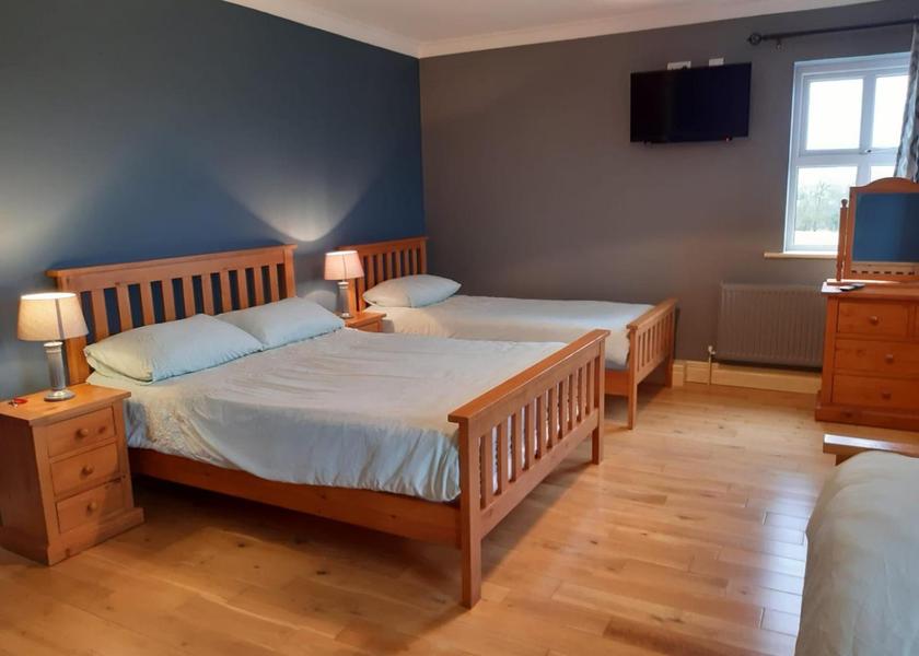 County Mayo Cong Luxury Triple Room