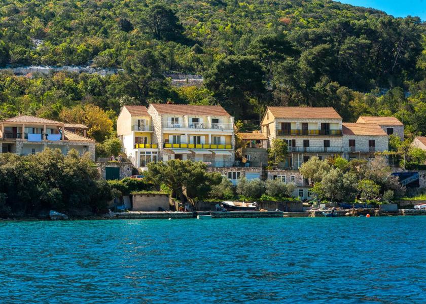 Dubrovnik-Neretva Mljet Surrounding environment