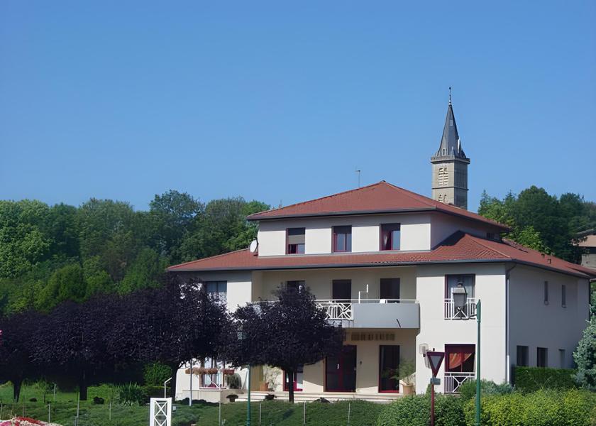 Auvergne-Rhône-Alpes Roussillon-en-Isere Exterior view