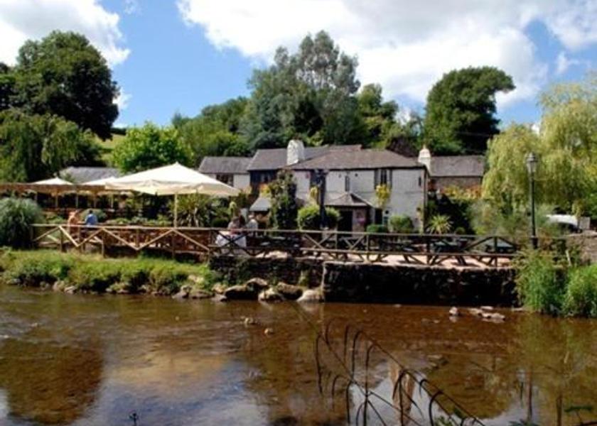England Totnes Exterior view