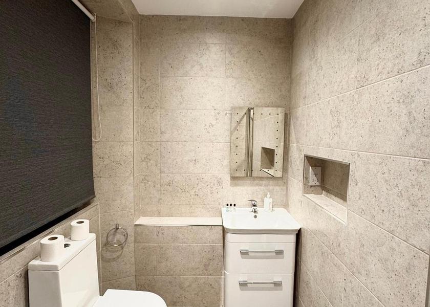 Scotland Edinburgh Deluxe Family Suite