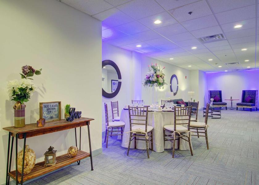 Massachusetts Stoughton Meeting room / ballrooms