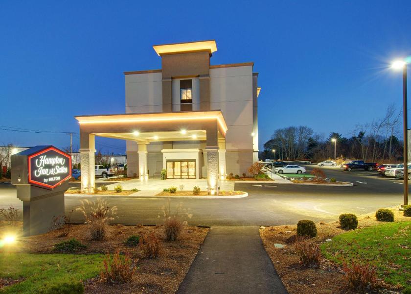 Massachusetts Stoughton Hotel Exterior