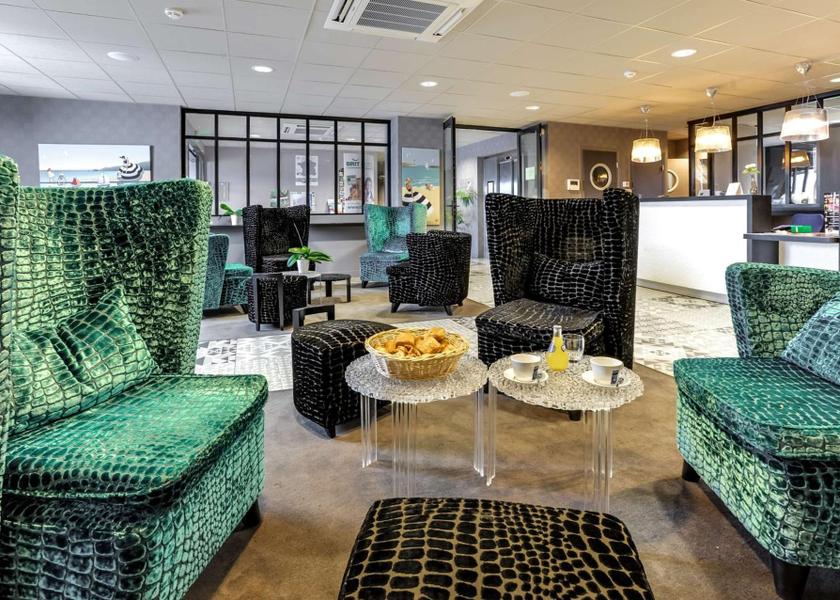 Brittany Binic-Etables-sur-Mer Lobby