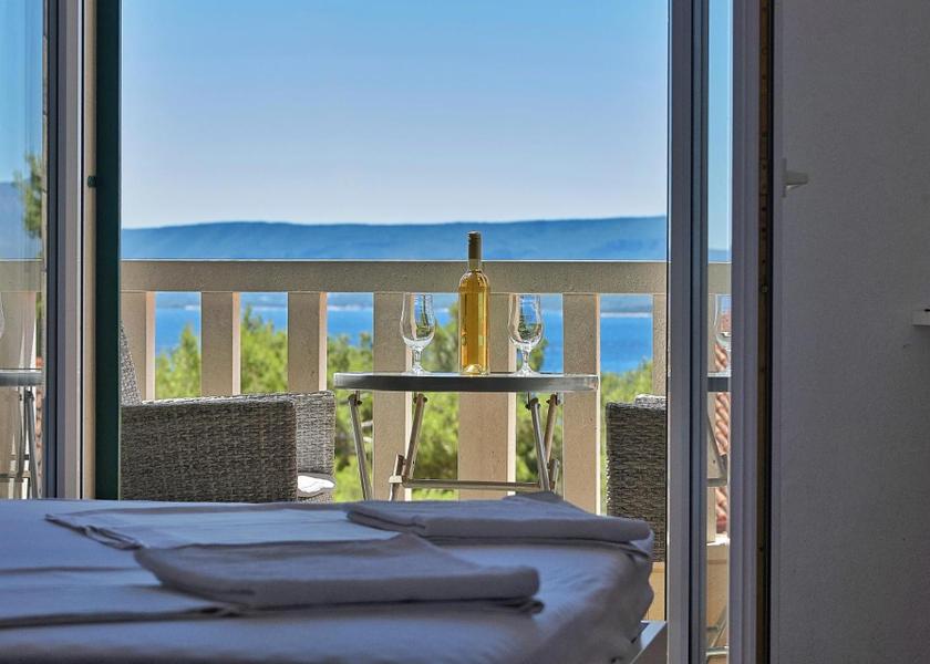 Split-Dalmatia Bol Balcony/terrace
