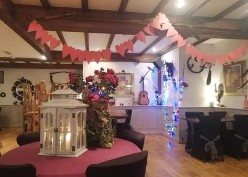 Wales Kidwelly Banquet hall
