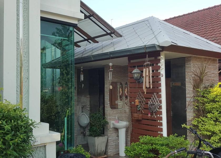 Lop Buri Province Lop Buri Exterior view