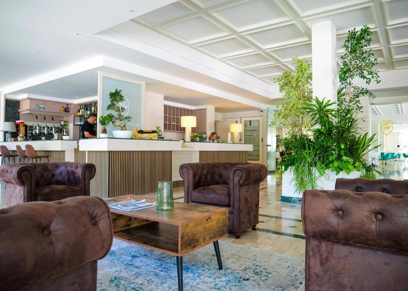 Abruzzo Citta Sant'Angelo Lobby