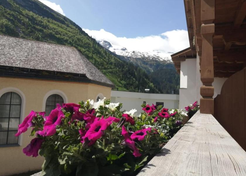 Tyrol Tux Balcony/terrace