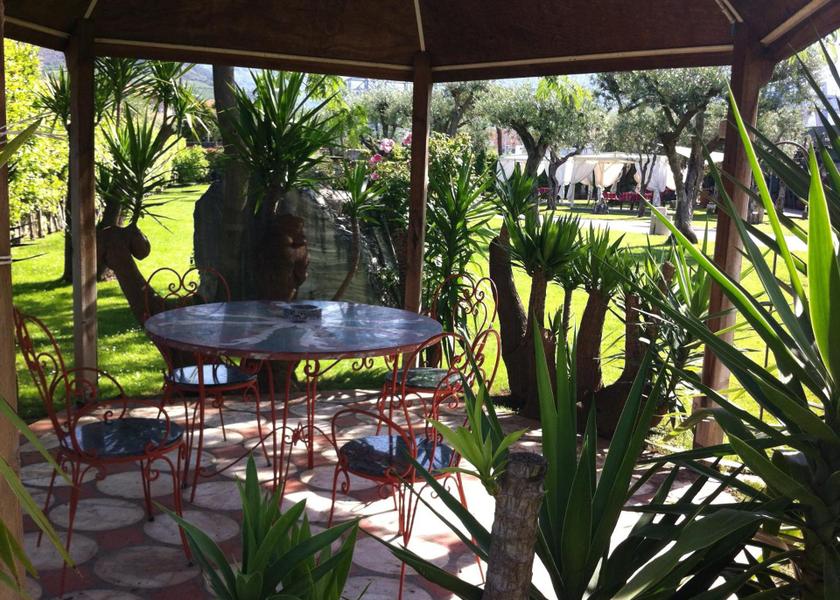 Tuscany Seravezza Garden