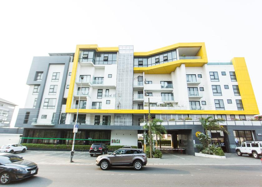  Accra Exterior view