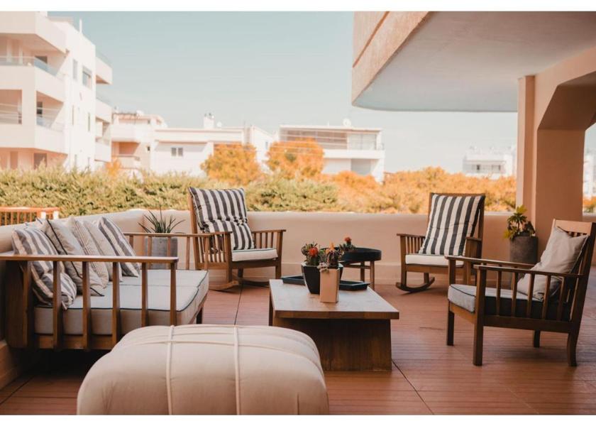Attica Vari-Voula-Vouliagmeni Bar/lounge