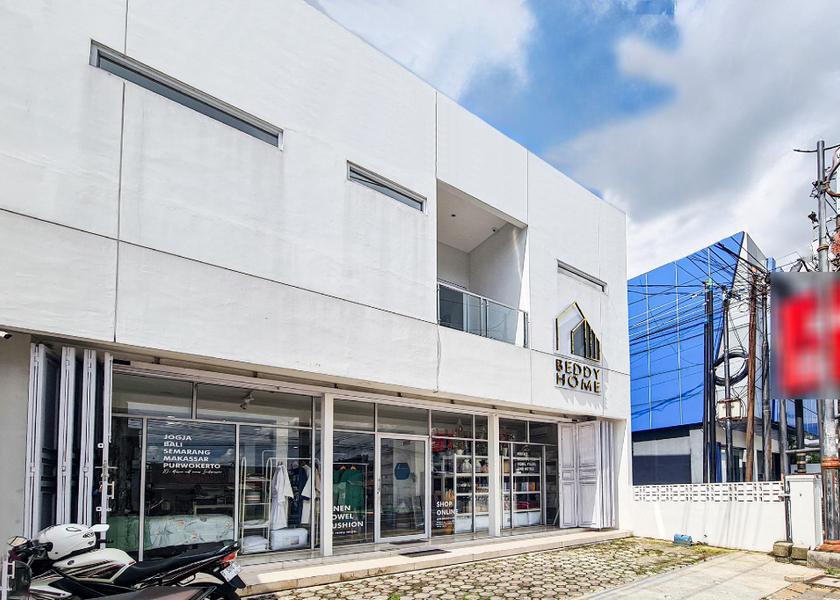 Central Java Purwokerto Exterior view