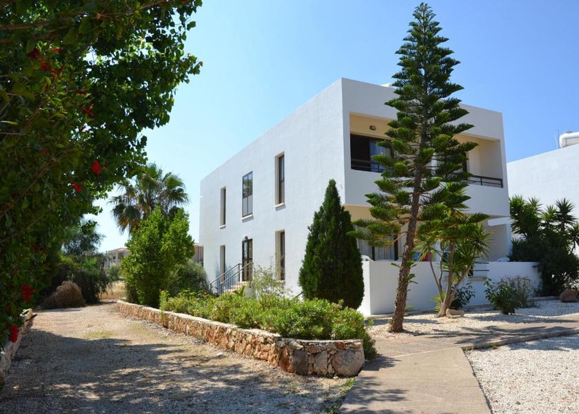 Paphos Neo Chorio Exterior view