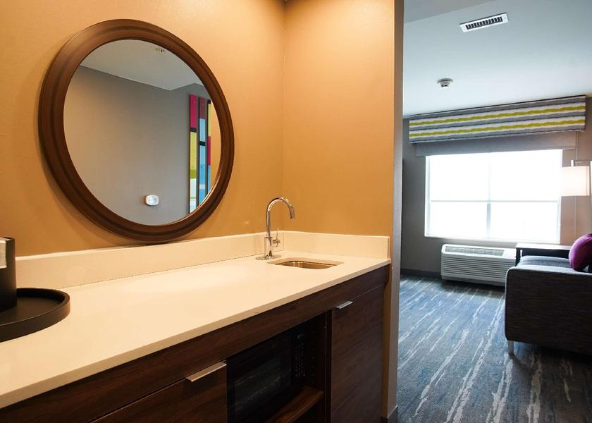 Ohio St. Clairsville 2 Qns Microwv/fridge/wetbar Studio Suite Ns