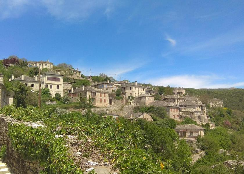 Epirus Zagori Surrounding environment