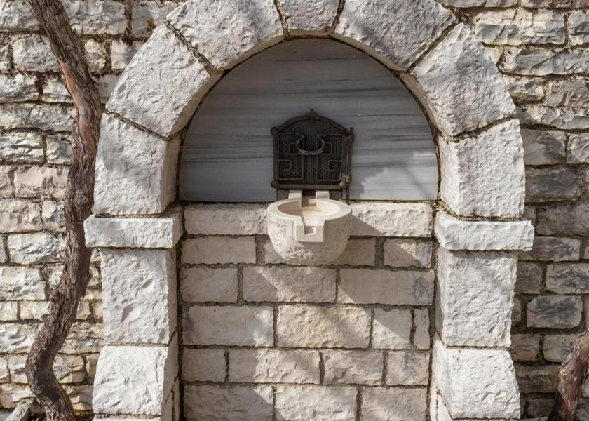 Epirus Zagori Entrance