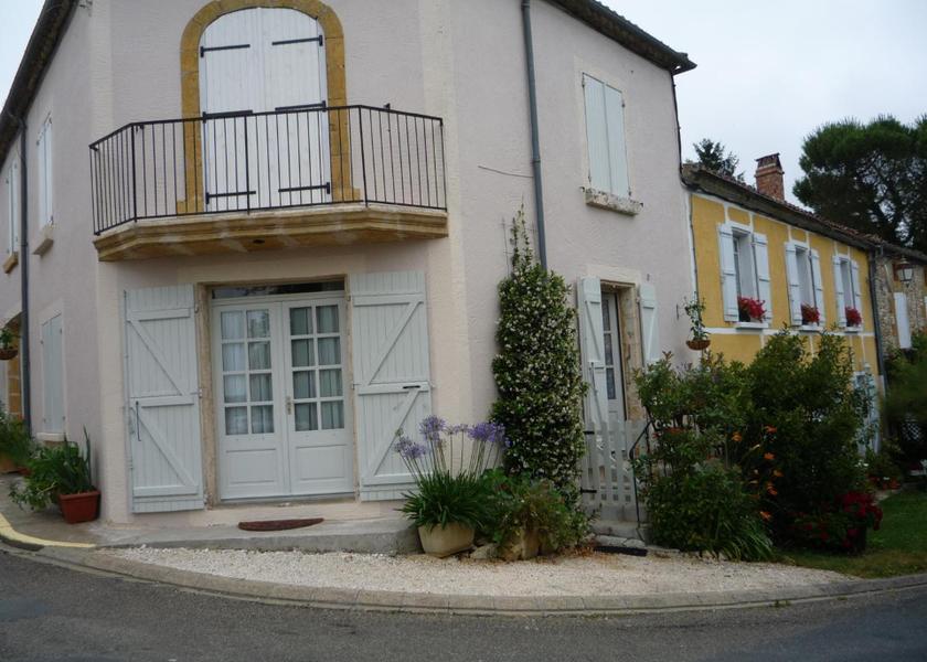 Nouvelle-Aquitaine Monpazier Entrance