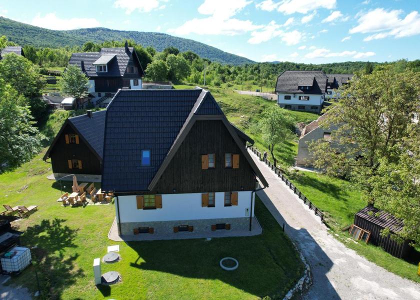 Lika-Senj Plitvicka Jezera Exterior view