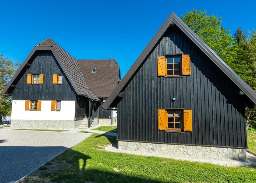 Lika-Senj Plitvicka Jezera Exterior view