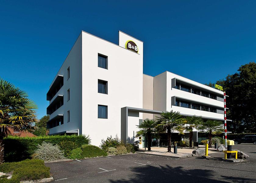 Nouvelle-Aquitaine Pau Exterior view