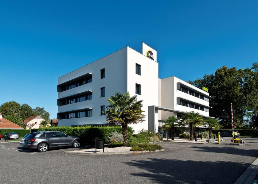 Nouvelle-Aquitaine Pau Exterior view