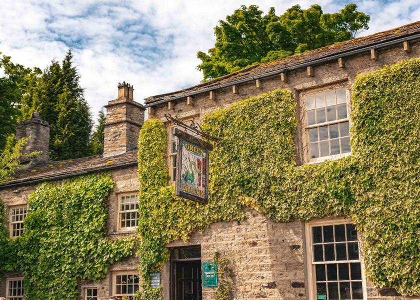 England Hawes Exterior view