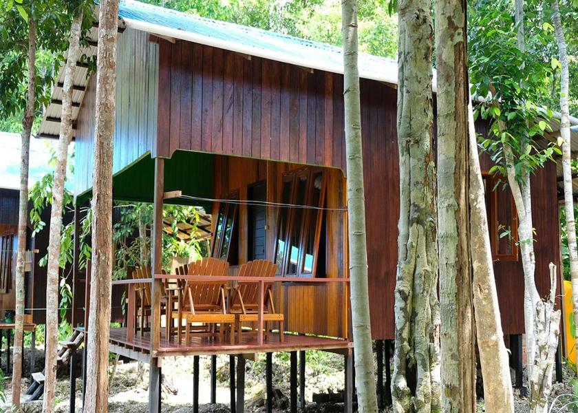 East Kalimantan Maratua Island Hotel Exterior