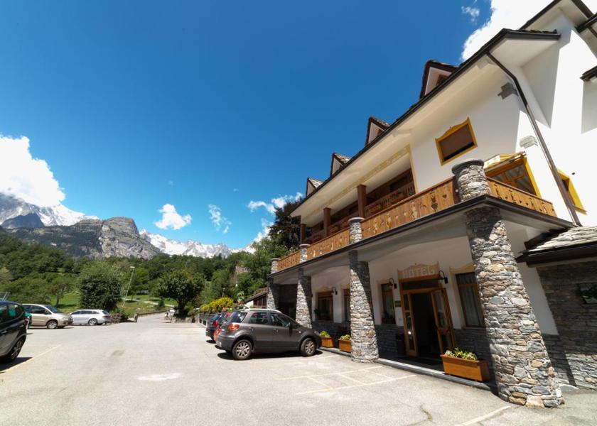 Valle d'Aosta Pre-Saint-Didier Exterior view