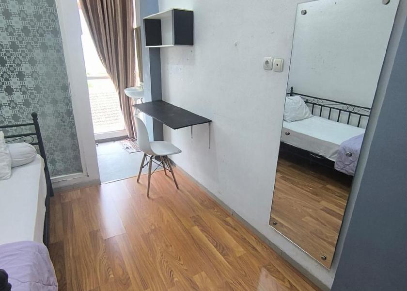 South Kalimantan Banjarbaru Female Single Room - Private Bathroom
