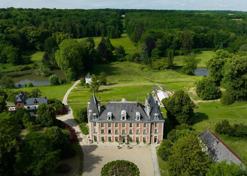 Île-de-France Saint-Cyr-en-Arthies Exterior view
