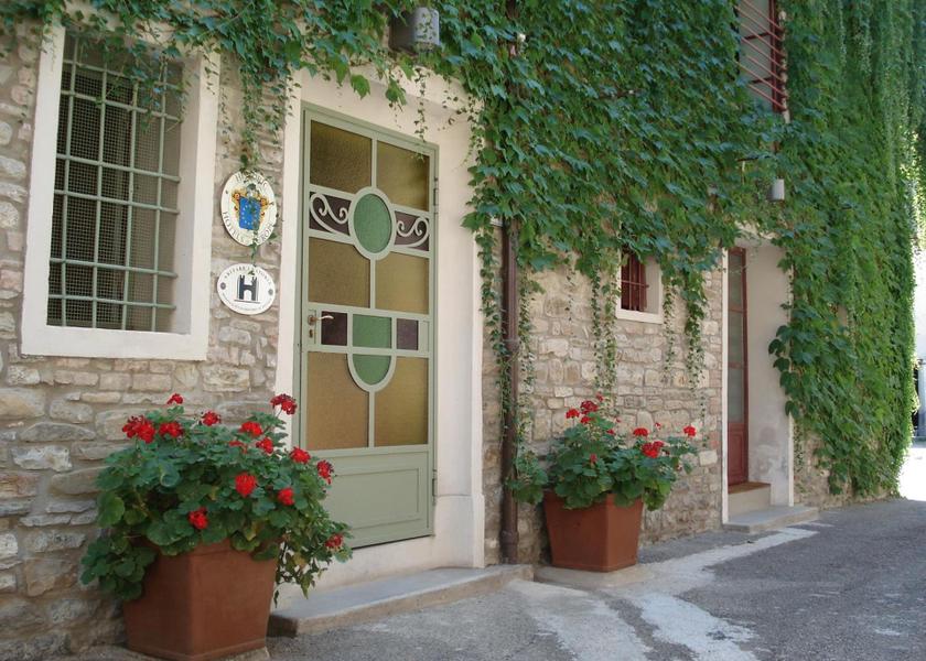 Emilia-Romagna Valsamoggia Entrance