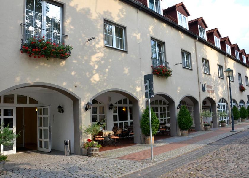 Saxony-Anhalt Oranienbaum-Wörlitz Exterior view