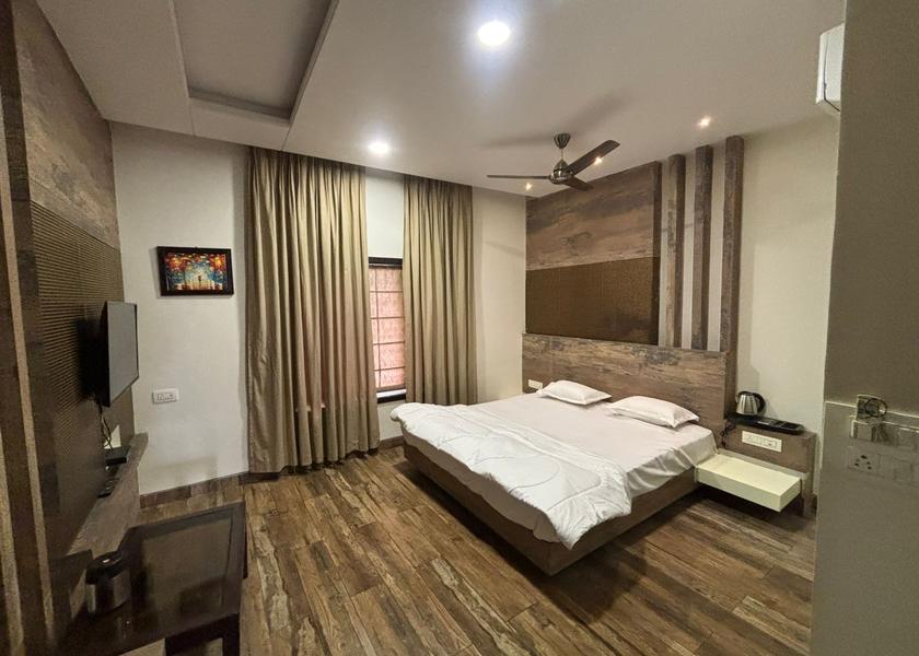 Madhya Pradesh Sagar Public Areas