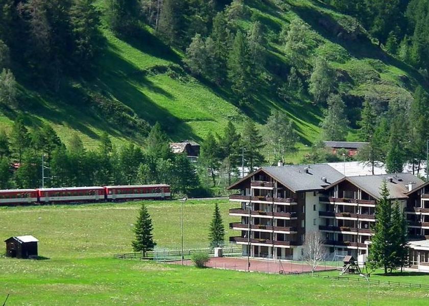 Valais Taesch Exterior view