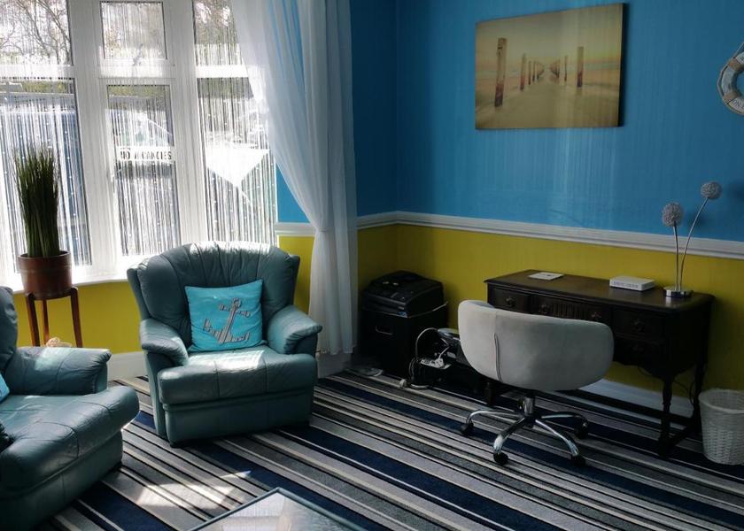 England Paignton Shared lounge/TV area