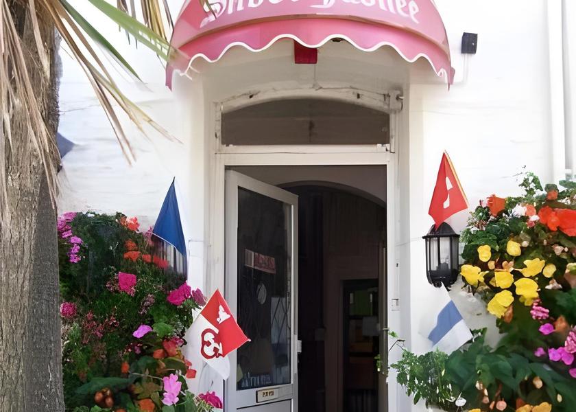 England Newquay Exterior view