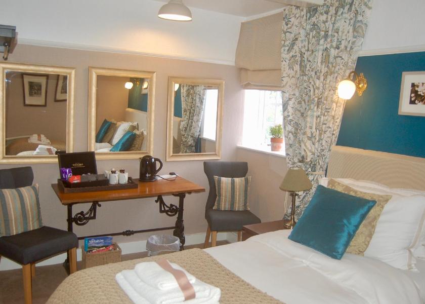 England Driffield Suite-Superior-Ensuite