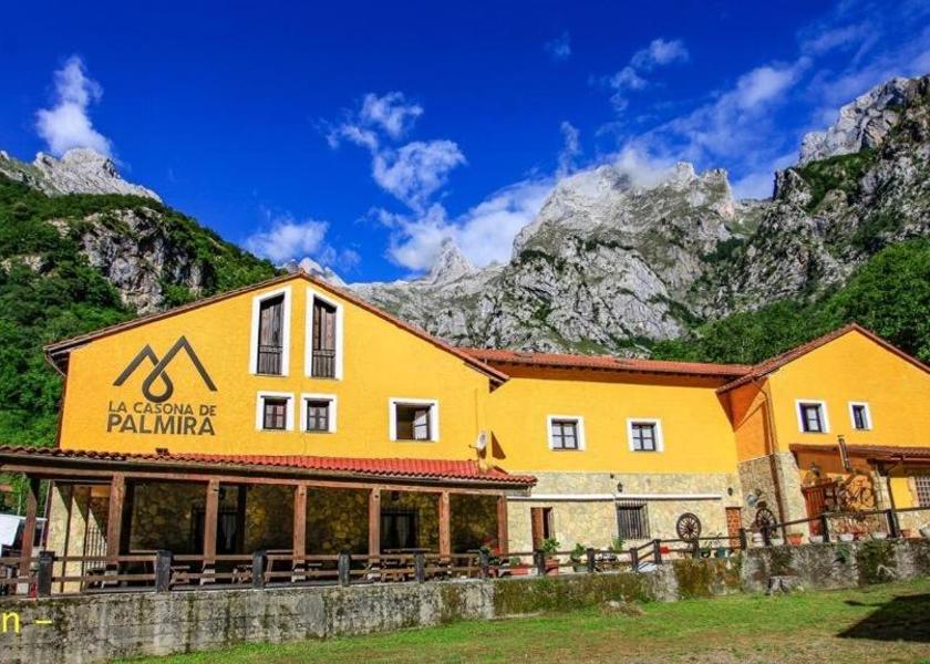 Castile and León Posada de Valdeon Hotel Exterior
