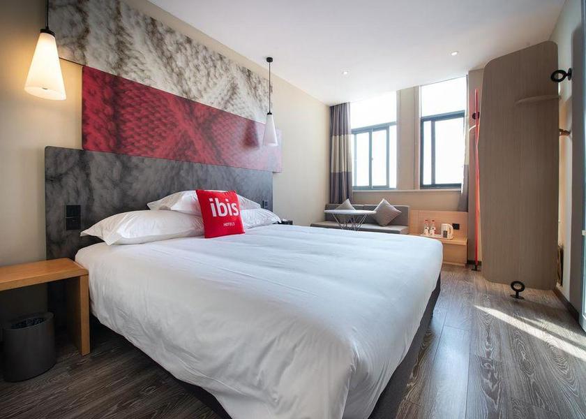 Jiangsu Lianyungang Superior Double Room