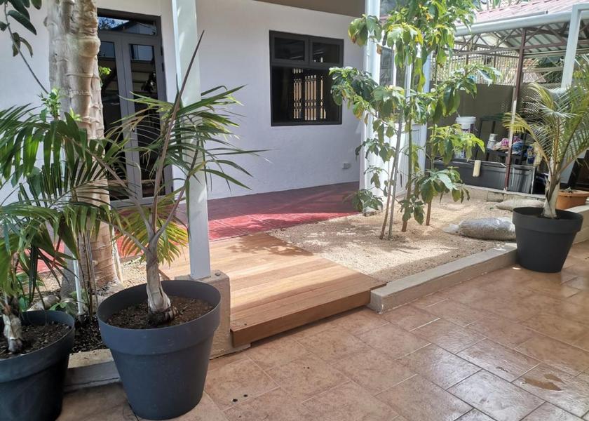  Pointe Aux Piments Facilities