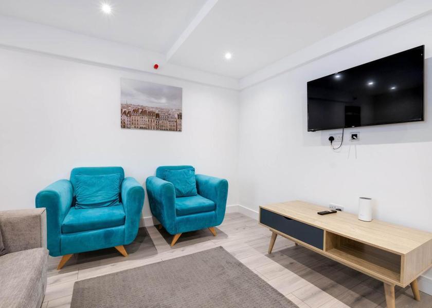 England Camberley Facilities