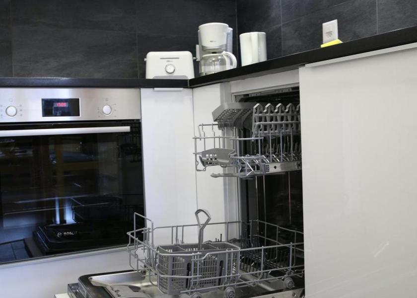 Valais Taesch Kitchen