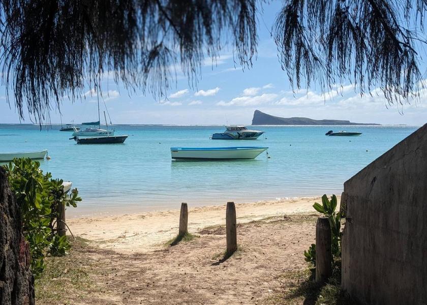  Cap Malheureux Beach