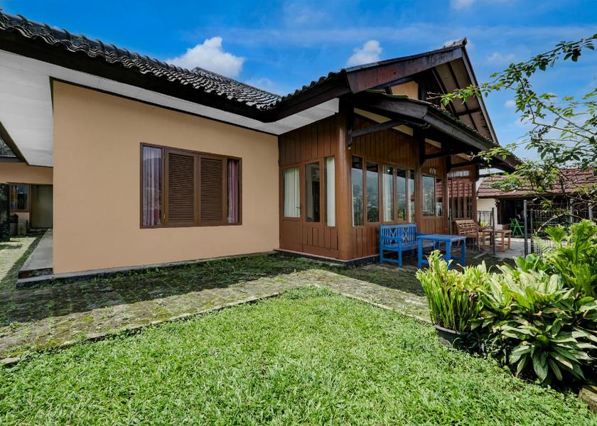 West Java Cisarua Entrance